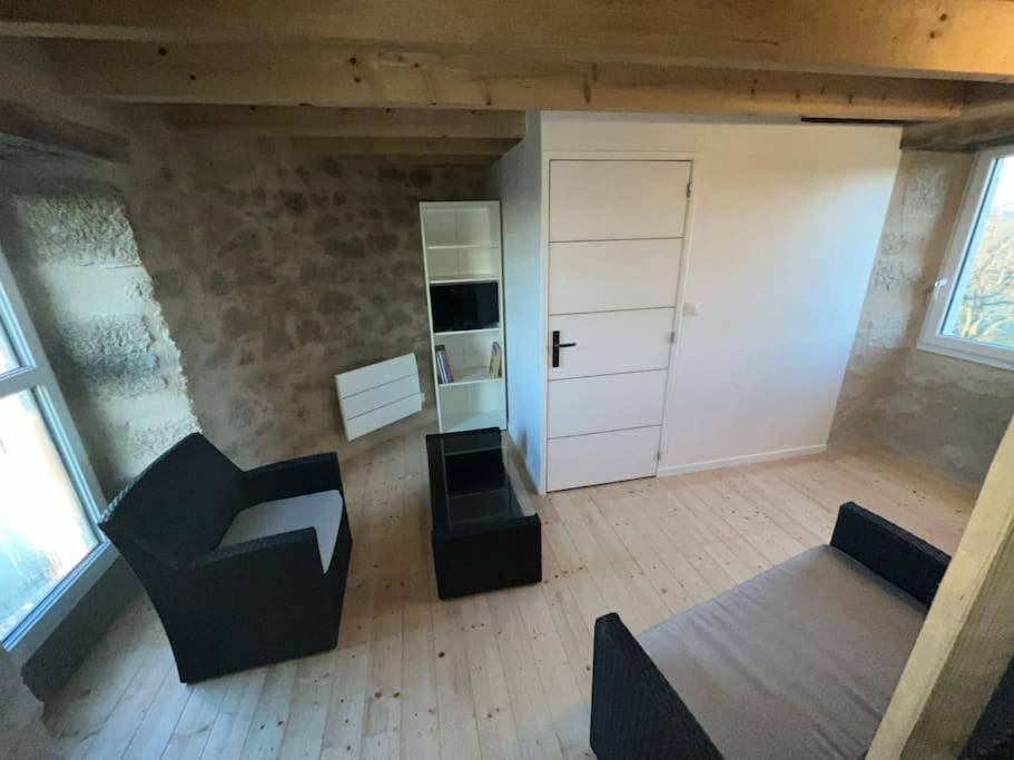 Loue Ancien Moulin A Vent Avec Piscine Et Jacuzzi Villa Neuvy-Bouin ภายนอก รูปภาพ